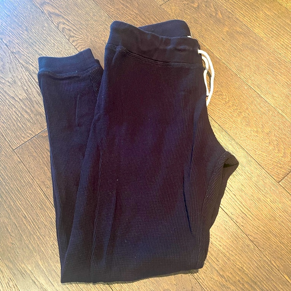 Leallo black waffle sweatpants with drawstring